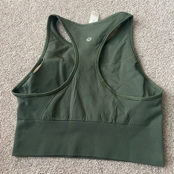 Lululemon Ebb to Train High-Neck Sports Bra - Picture 2 of 2